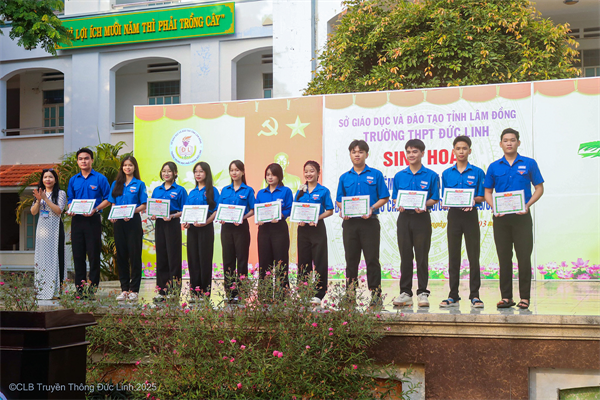 Hình ảnh tại trường39