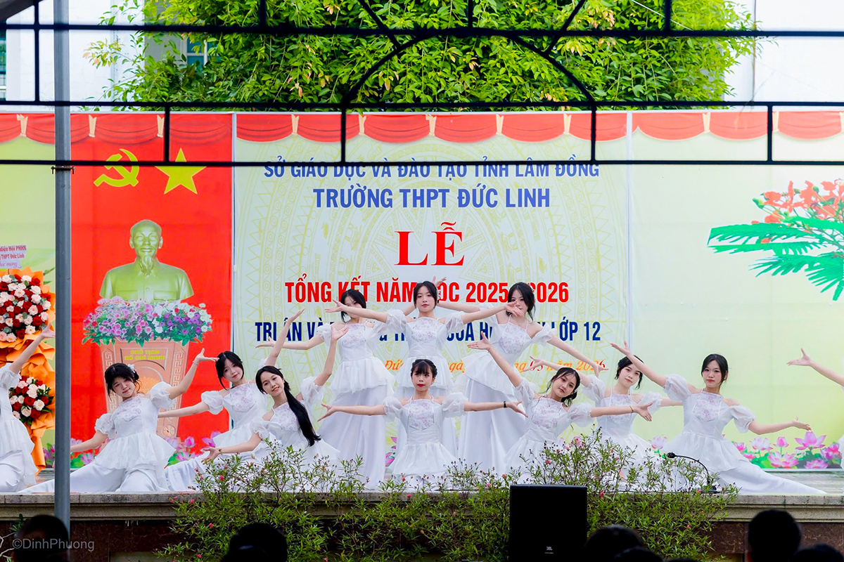 [Tổng Kết 2025] - Nhảy Mashup Người Miền Núi Chất x Khúc Ca Vàng x Chiếc Khăn Piêu | THPT Đức Linh